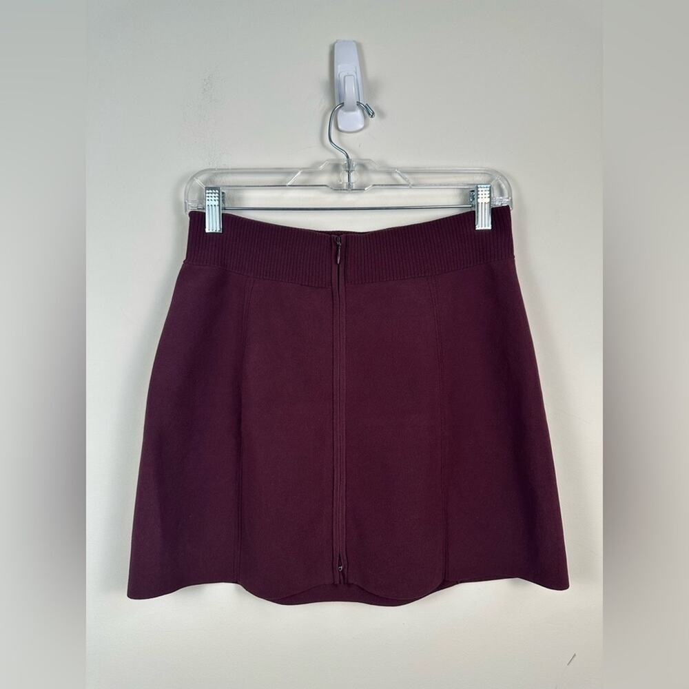 Lululemon Mini Skirt Women Small Burgundy NWOT Zipper Front Ribbed LW8AMGS